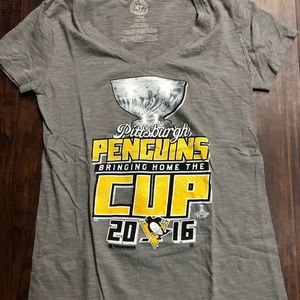 Women’s Pittsburgh Penguins Shirt
